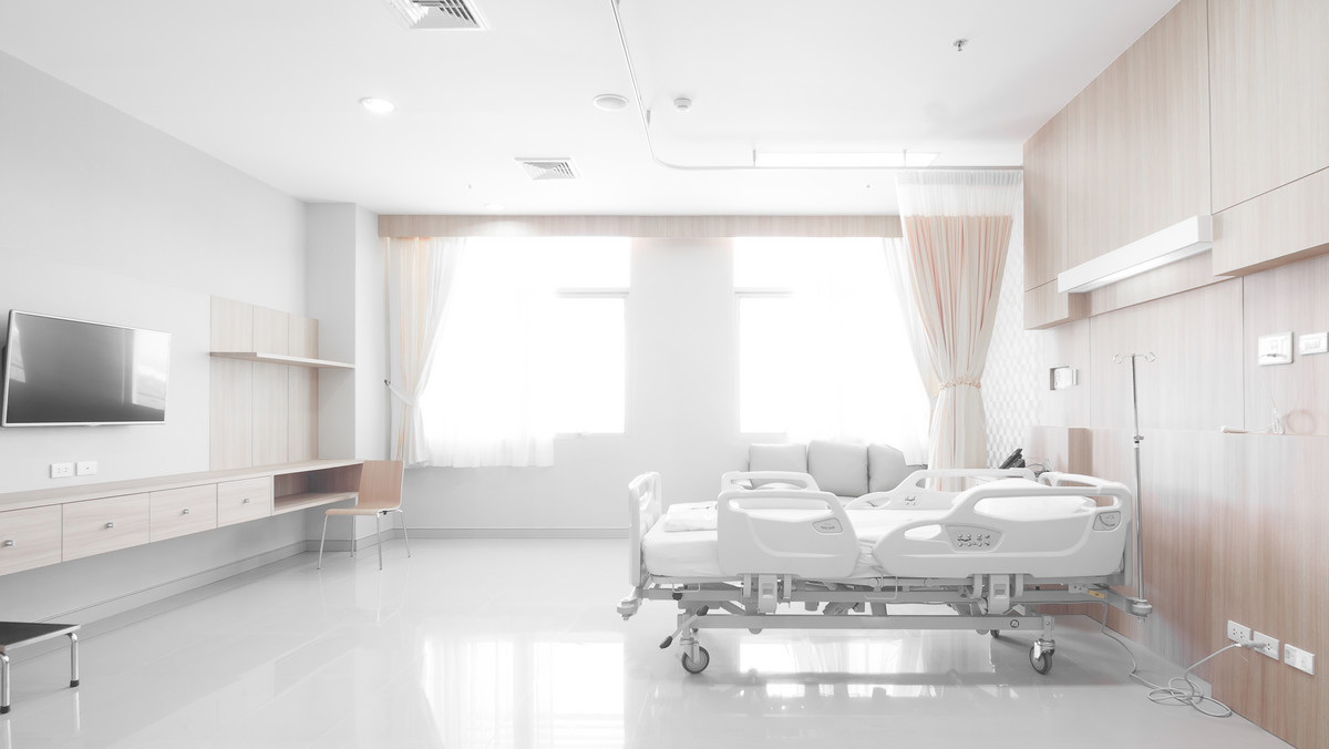 MZ: nie zabraknie łóżek ani respiratorów dla chorych na COVID-19