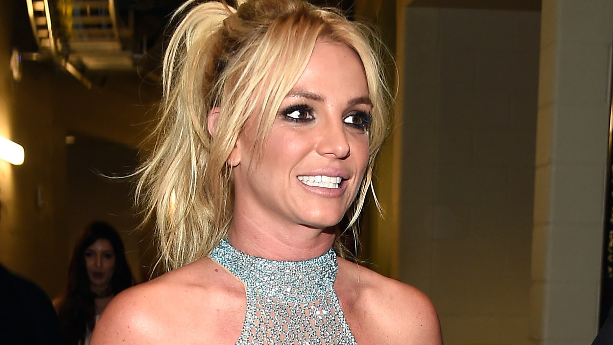 Britney Spears znów to zrobiła. Opublikowała nagie zdjęcia na łóżku