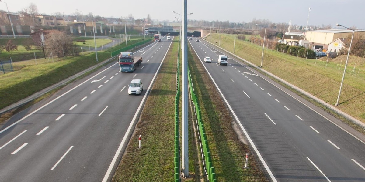 Polska zwyciężyła w niechlubnym rankingu na najwyższe ryzyko śmierci na drodze...