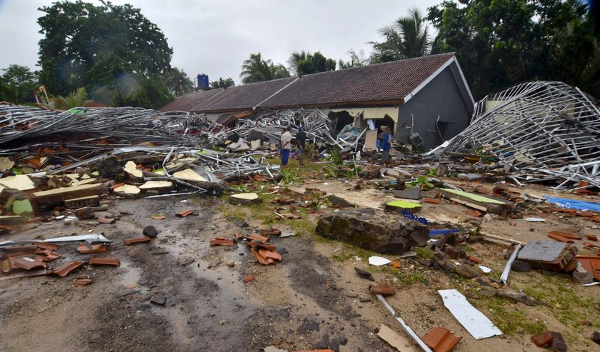 tsunami, Sunda, Indonezja