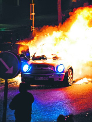 Niemieckie MSW obawia się zamieszek i 'ślepej furii' w noc sylwestrową. Powodem 'napięcia na Bliskim Wschodzie'