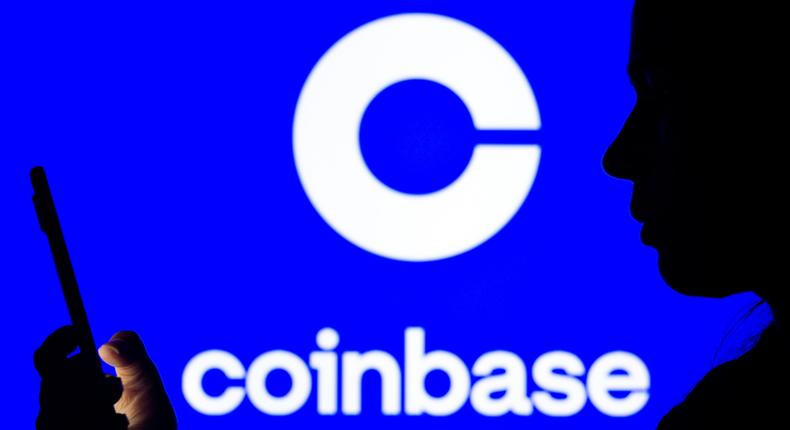 Coinbase announced last week that it plans to rescind job offers and freeze hiring indefinitely.Sopa Images/Getty Images