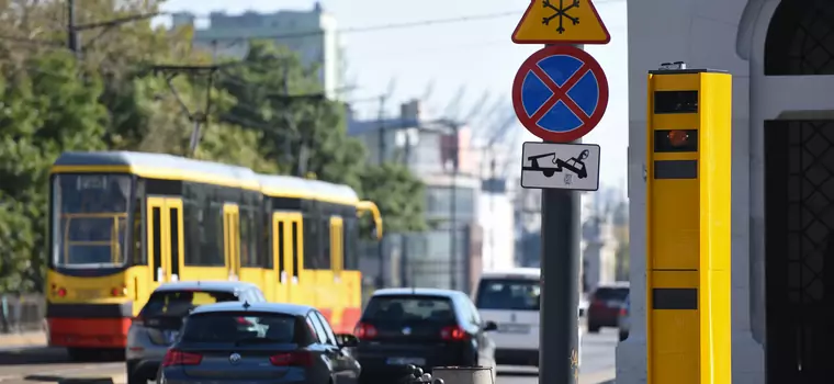 Fotoradary na moście Poniatowskiego przynoszą potężne pieniądze. Do tej pory aż 31,5 tys. mandatów