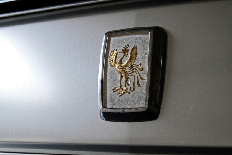 Toyota century эмблема
