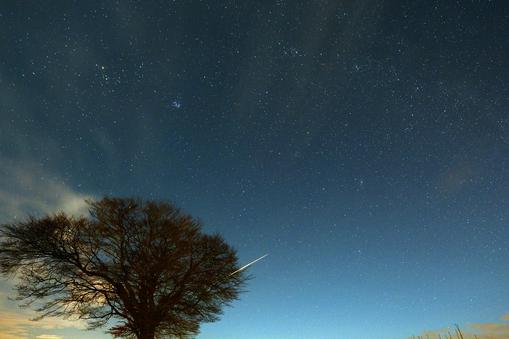 geminidy meteor deszcz meteorów