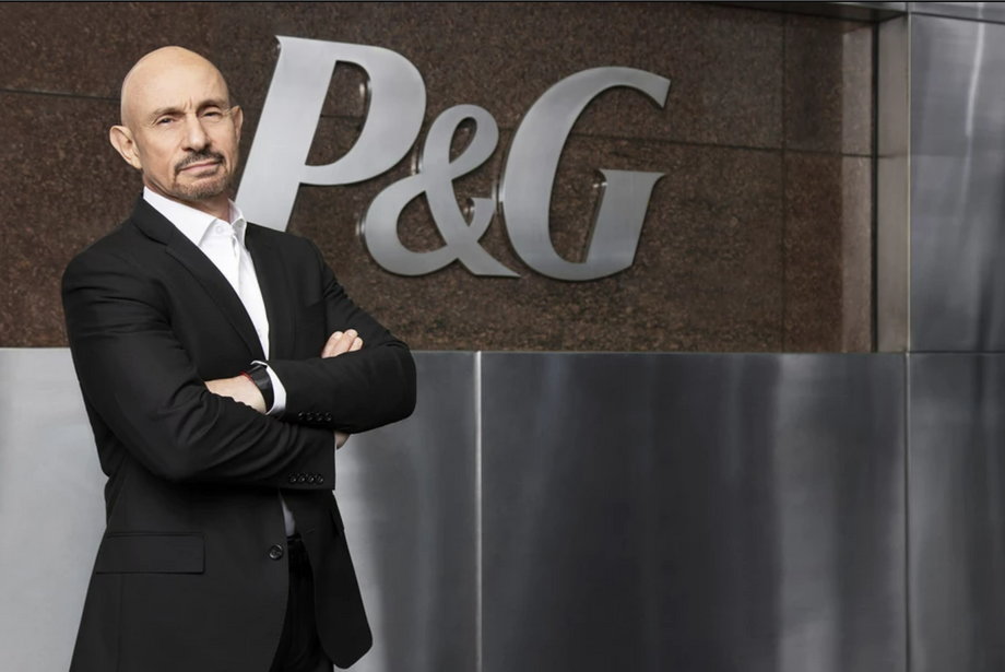  Vittorio Cretella, Chief Information Officer w Procter & Gamble. 