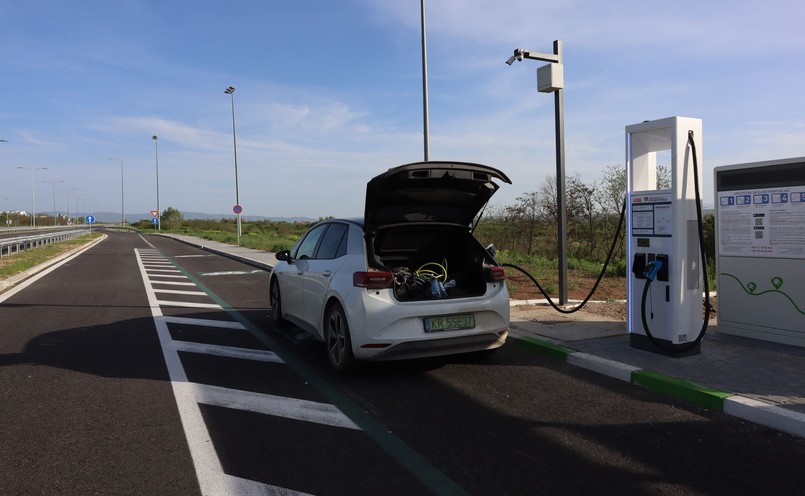 Marek Wawrzeniec i Volkswagen ID.3 w podróży przez osiem państw w osiem dni