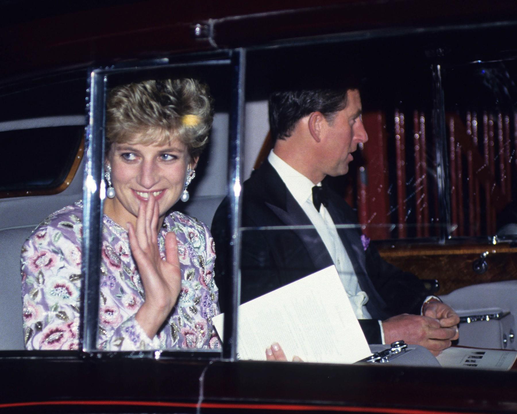 Princezná Diana a princ Charles. 