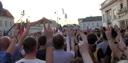 Rewolucyjne nastroje w Warszawie. Nie ma żartów