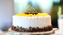 Gyümölcsösek és sütés nélkül elkészíthetők: ezek a legtökéletesebb nyári torták
