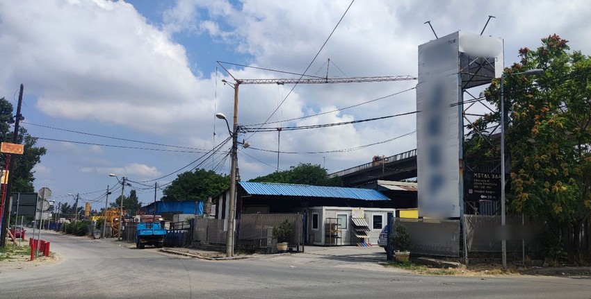 Firma na koju je pao mladić sa mosta nakon što ga je pokosio automobil