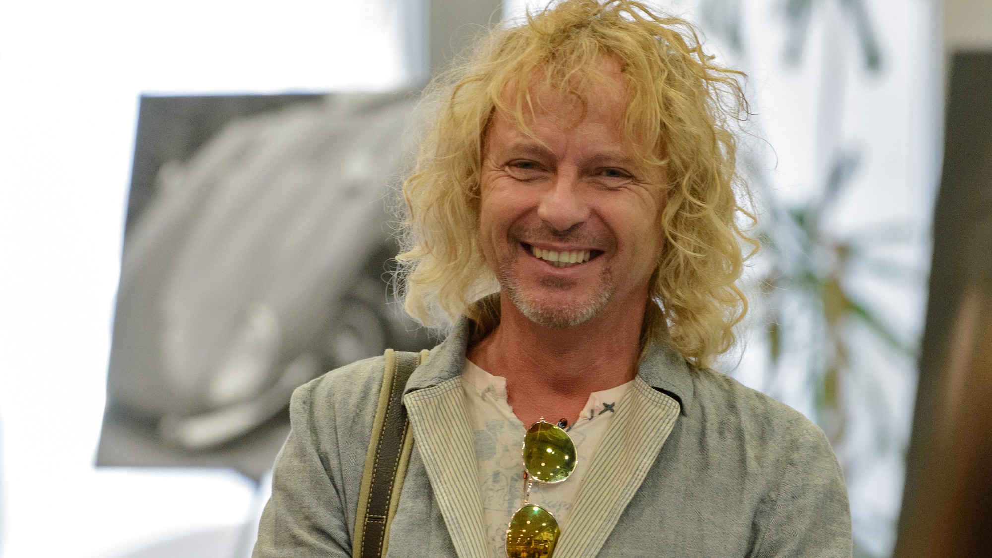 Spevák a fotograf Peter Nagy.