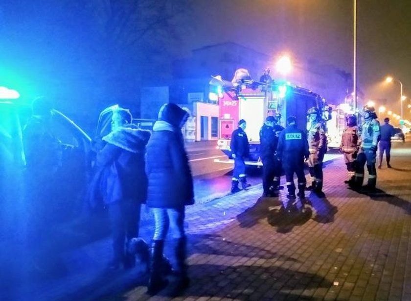 Ostrów Wlkp.: mężczyzna wpadł do grobowca na cmentarzu