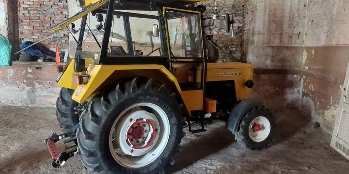 Ścinawa. Rolnik odzyskał traktor, który ktoś mu ukradł cztery lata temu.