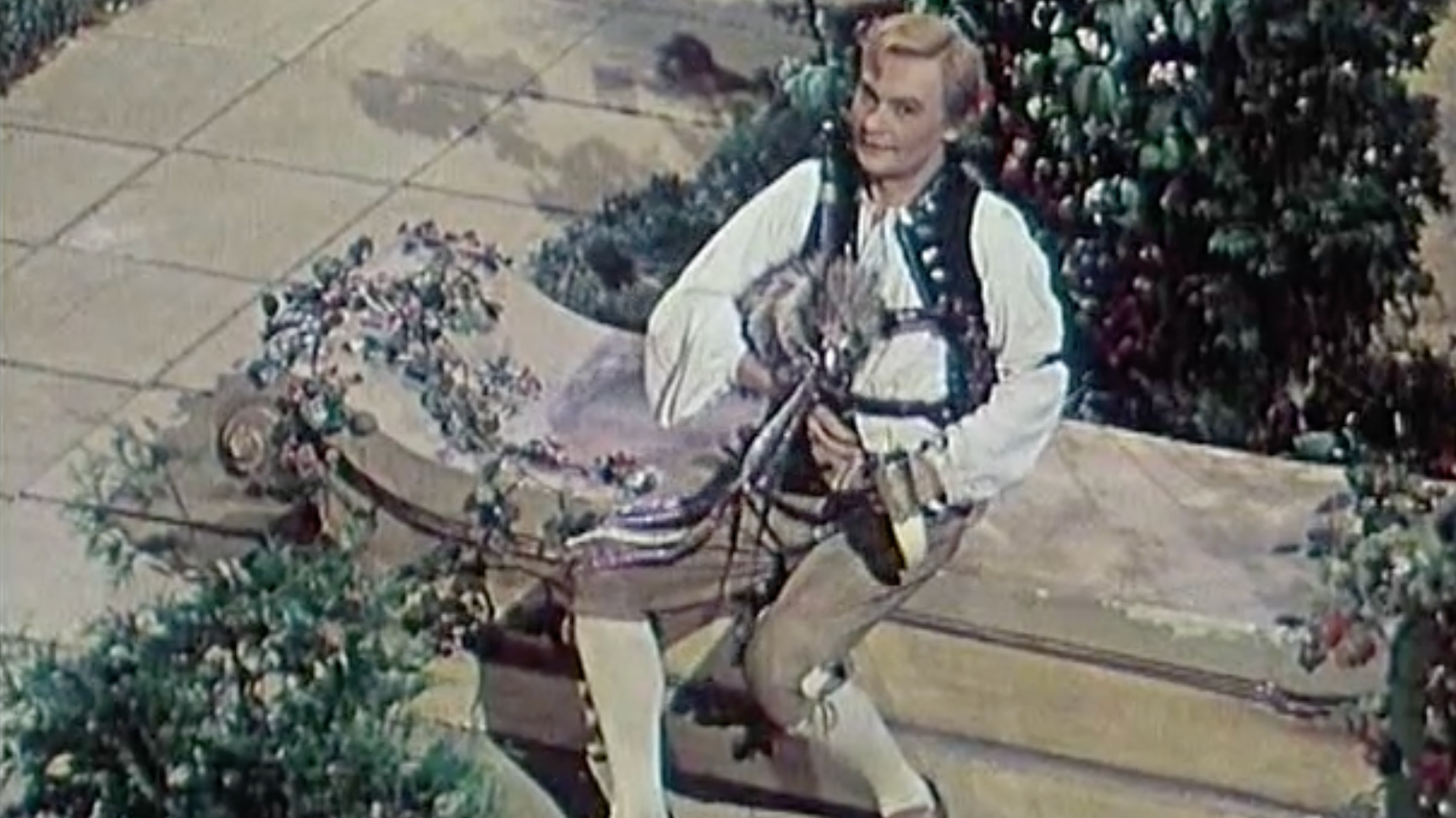 Josef Pehr ako gajdoš v rozprávke Byl jednou jeden král.