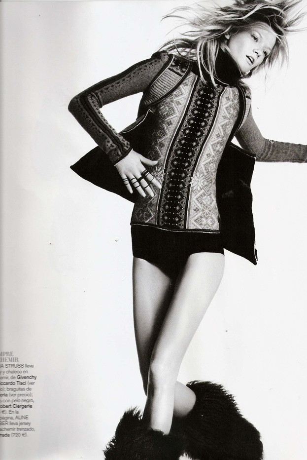 Kasia Struss w hiszpańskim wydaniu "Vogue'a"