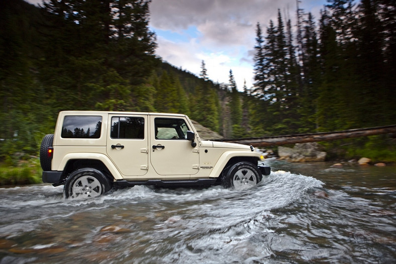 Jeep Wrangler wewnętrznie piękniejszy