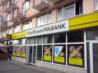 BGŻ BNP Paribas ma chrapkę na Raiffeisen Polbank
