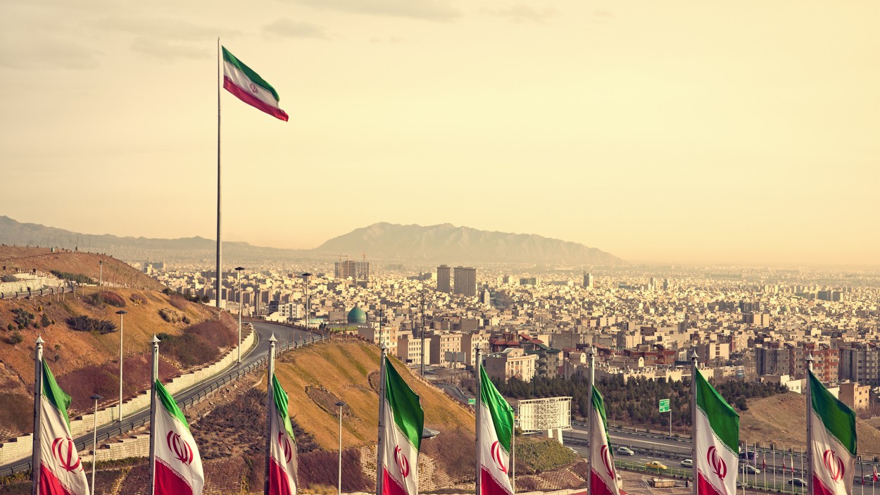 Irán popravil muža za napadnutie žien v Teheráne