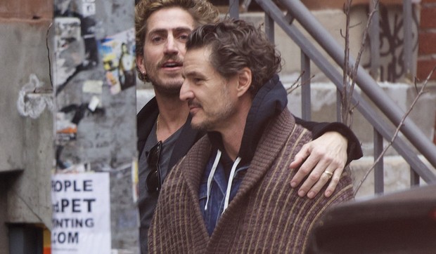 Pedro Pascal i Rafael Olarra