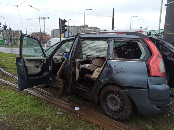 Wypadek na na ul. Kuklińskiego w Krakowie