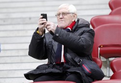 Jacek Gmoch: Niemiecka propaganda szerzy bajki o nazistach, którzy zaczęli wojnę. Zaraz wmówią nam, że brataliśmy się z Hitlerem