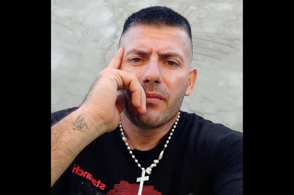 "DRUGOVI SU OTIŠLI, OSTAO JE SAM" Majka nestalog Ivana čije je telo nađeno u Tisi posle 3 meseca otkrila šta joj je ispričao vlasnik kafane gde je njen sin POSLEDNJI PUT viđen