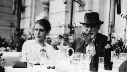 Anna Freud - dobra córka, która swoje życie poświęciła sławnemu ojcu