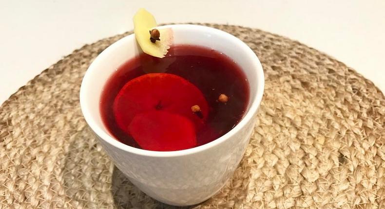 Hibiscus infused with Cloves, Ginger and Orange slices (Ndudu by fafa)