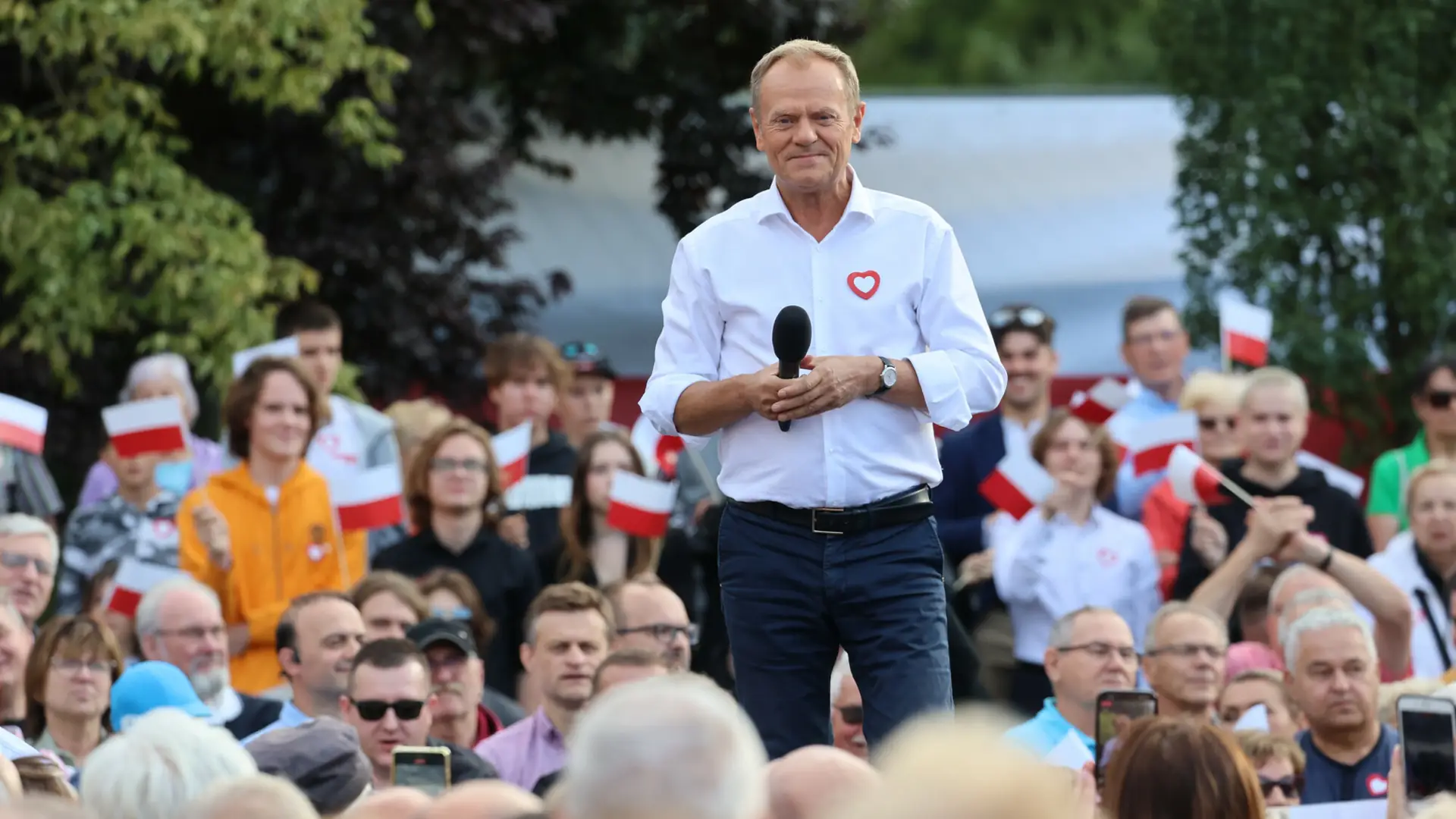 Byłam na wiecu Tuska. "Niby boomer, ale nie do końca"