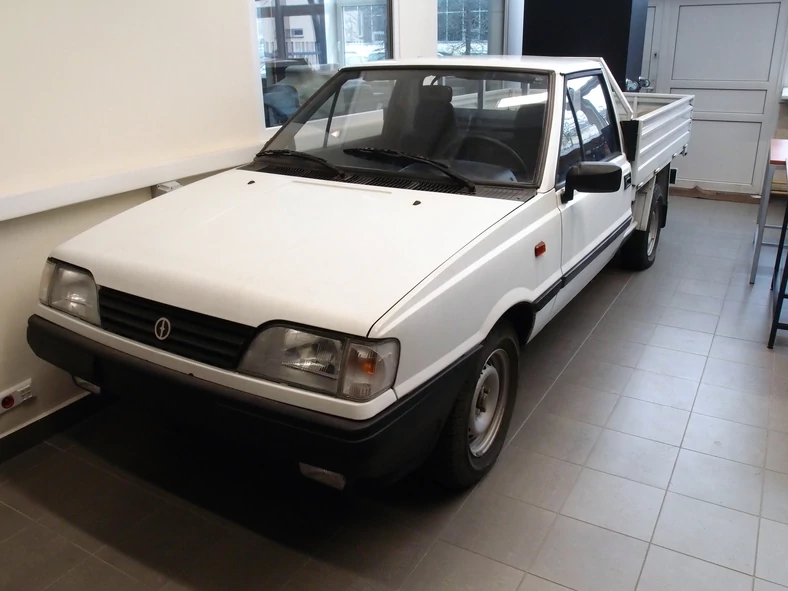 Elektryczny Polonez Truck