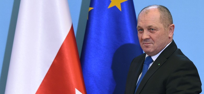 Rolnicy chcą protestować przed domem ministra. Sawicki: Tam mieszka moja matka