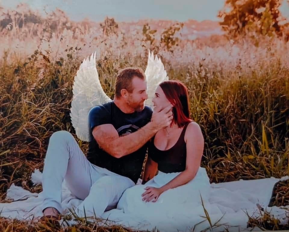 Manželia Ashlee a Joe