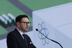 Zielone światło dla budowy małego atomu.  Wbrew ostrzeżeń służb