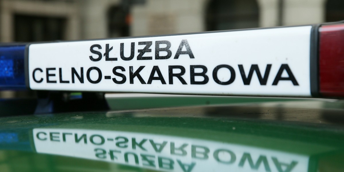 Służby skarbowe śledzą transakcje firm