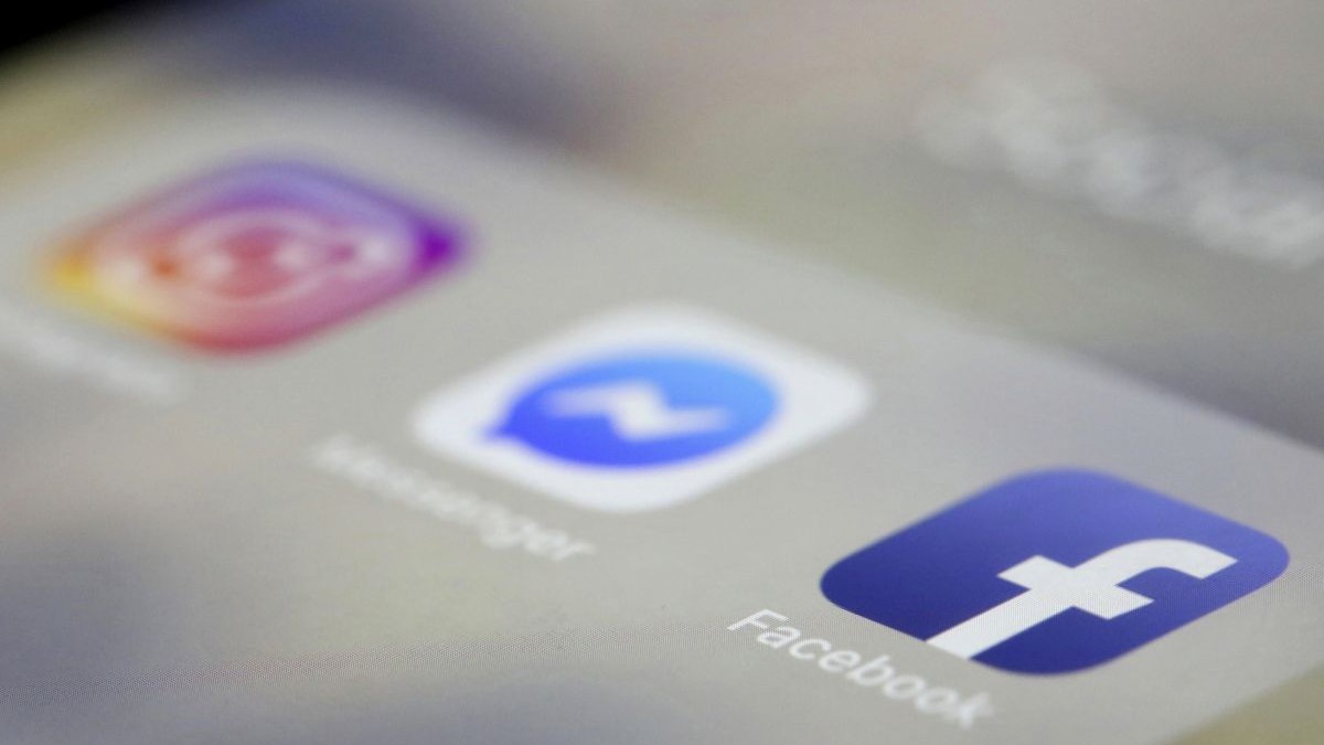 Facebook Instagram Messenger 