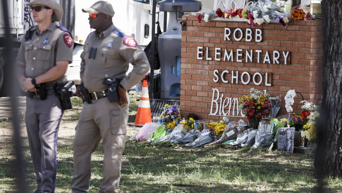 Miasto Uvalde w Teksasie, gdzie 18-letni Salvador Ramos zamordował 19 uczniów podstawówki i 2 nauczycieli.
