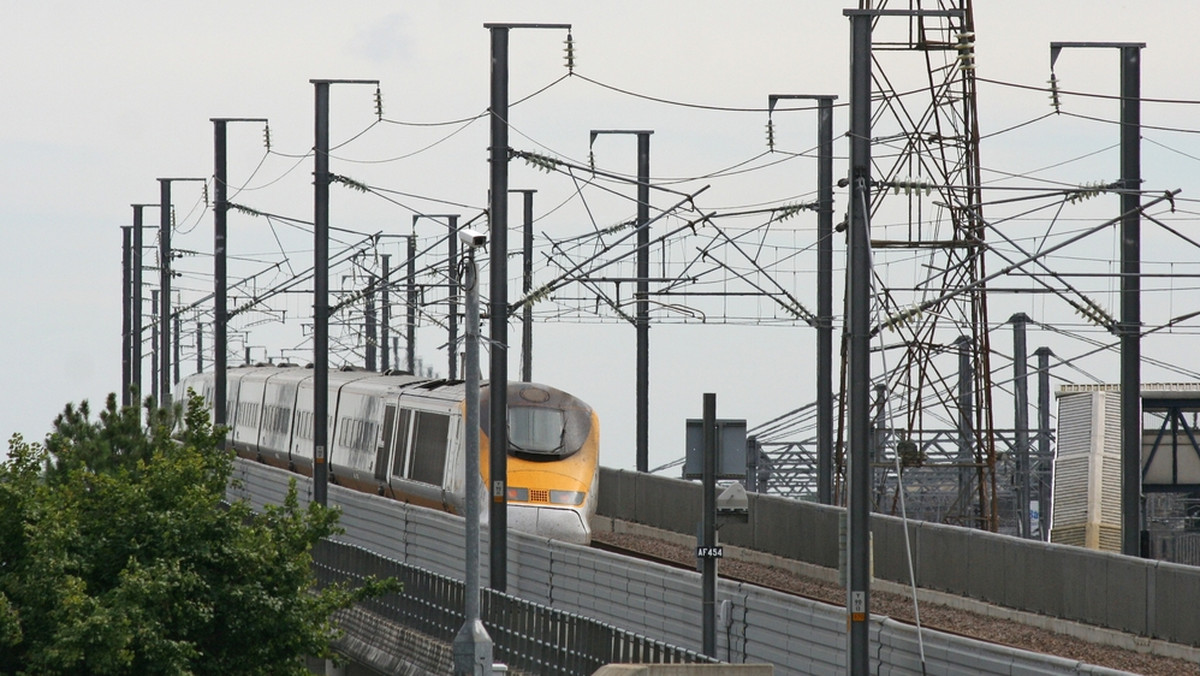 Z powodu 24-godzinnego strajku na belgijskiej kolei w poniedziałek szybkie pociągi Eurostar nie będą realizować połączeń między Brukselą a Londynem. Zawieszone ma też być kursowanie pociągów Thalys z Brukseli do Paryża, Amsterdamu i Kolonii.