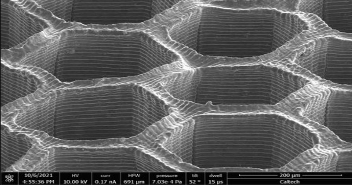Caltech revoluciona la metalurgia con aleaciones a medida