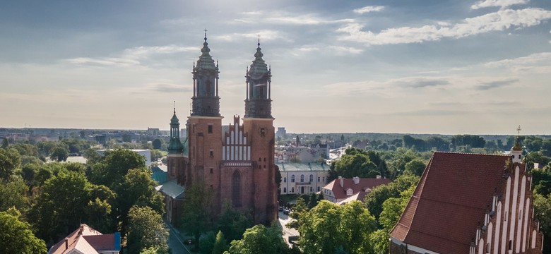 700 osób trafi na bruk? "Parafia stara się sprzedać działki deweloperom"