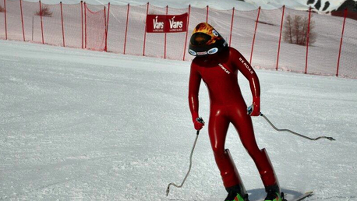 Jędrzej Dobrowolski potwierdził, że jest najszybszym polskim narciarzem. Na deskach gnał z prędkością ponad 238 km/h.
