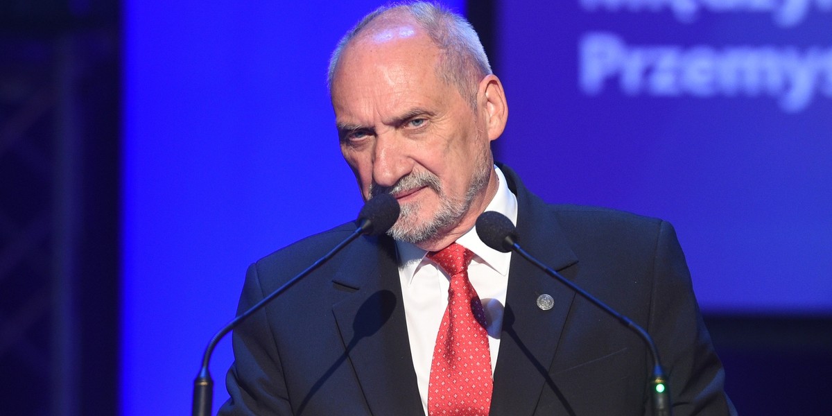 Minister obrony narodowej Antoni Macierewicz