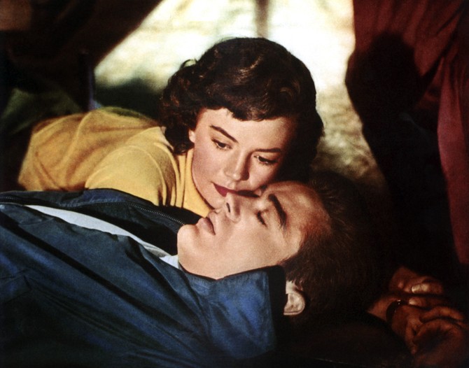Sa Natali Vud u filmu "Buntovnik bez razloga", 1955.