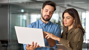 Jawność wynagrodzeń od 24 grudnia 2025. Co zmienia nowe prawo pracy i jakie prawa mają pracownicy?