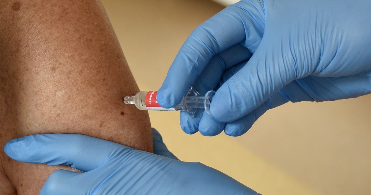 Bezpłatna szczepionka przeciwko półpaścowi dla seniorów. Kto może skorzystać?