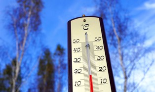 Napływ arktycznej masy powietrza z północy. Prognoza pogody na 8 i 9 kwietnia