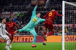 Szczęsny nie zatrzymał Romy. Porażka Juventusu w klasyku Serie A [WIDEO]