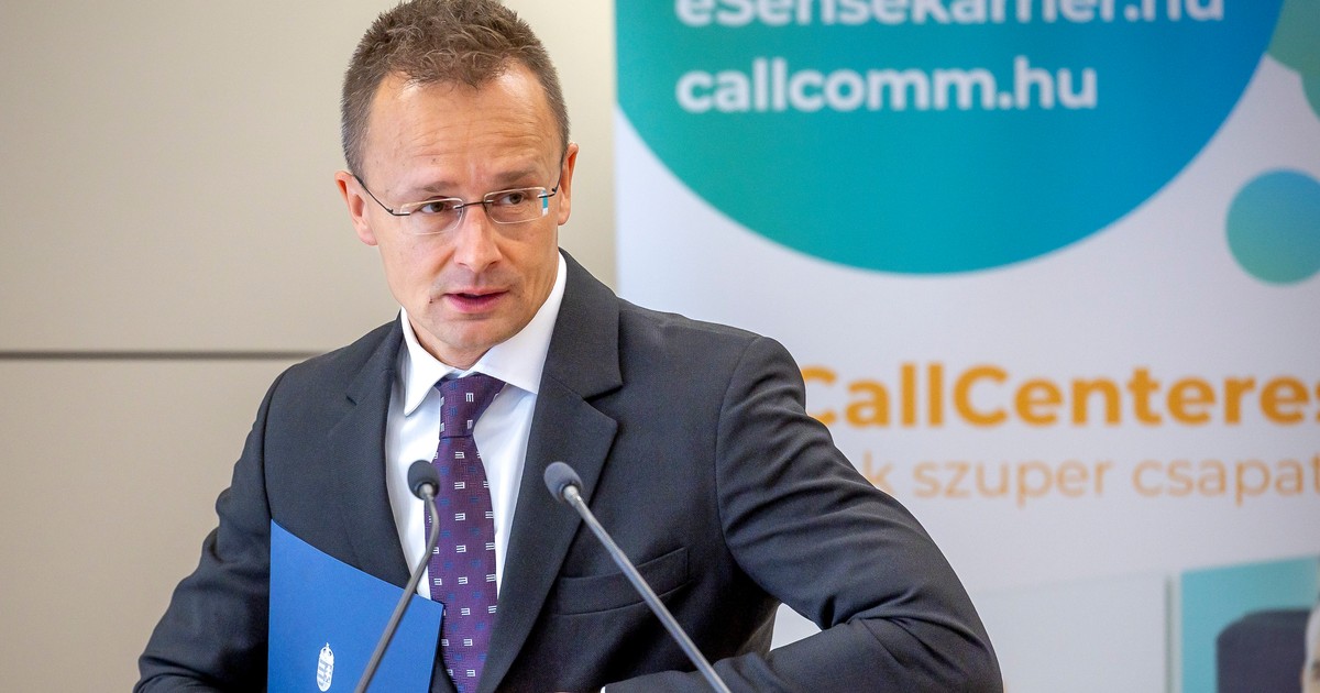 Részletek derültek ki Szijjártó Péter titokzatos találkozójáról: ezért utazott Prágába