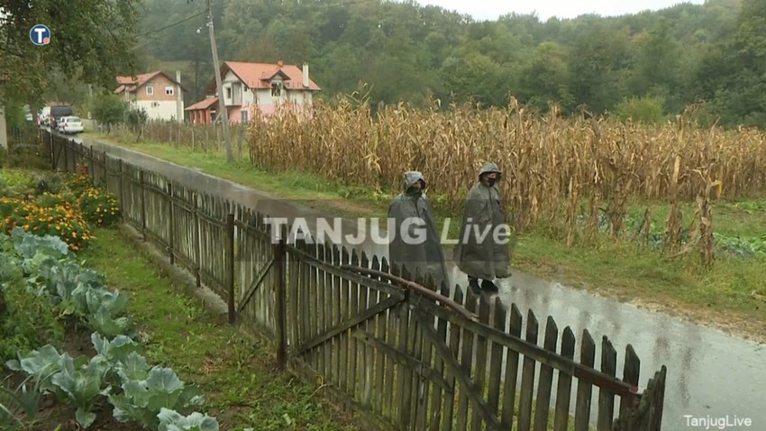 Mesto pada vojnog aviona