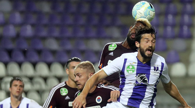 Nagy Dániel az Újpest erőssége, a Fradi és a
Videoton kapuja után a Vasasét is bevette / Fotó: Weber Zsolt